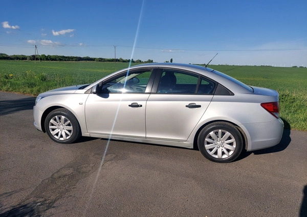 Chevrolet Cruze cena 13900 przebieg: 177000, rok produkcji 2009 z Szczebrzeszyn małe 191